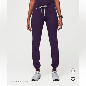 Figs Purple jam size Small joggers